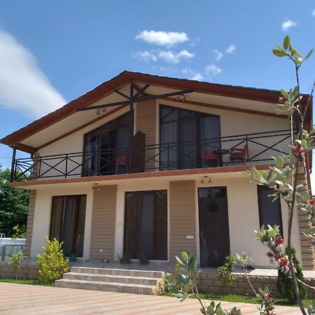 Апарт-Отель "У Речки" Kuchkisabano Exterior photo